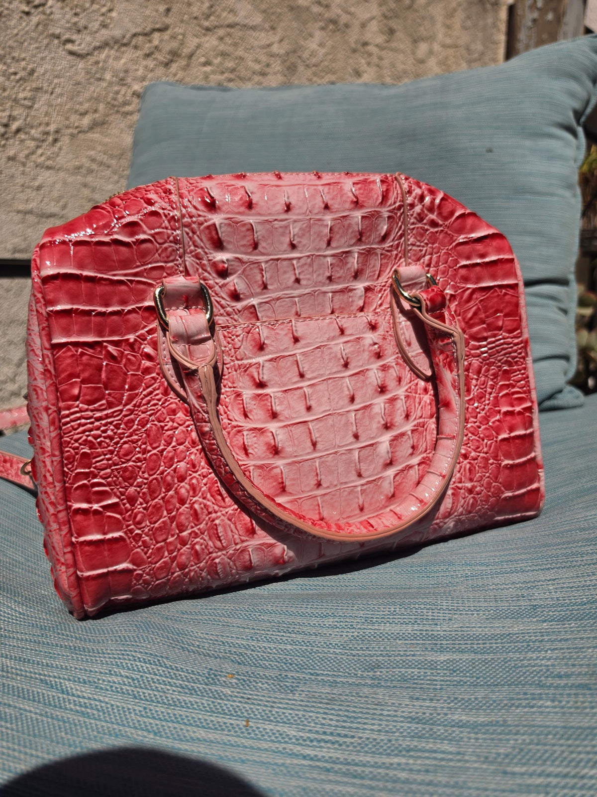 Embossed Crossbody Crocodile Bag | Pink | Luxury Texture | Daily Commute Bag