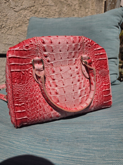 Embossed Crossbody Crocodile Bag | Pink | Luxury Texture | Daily Commute Bag