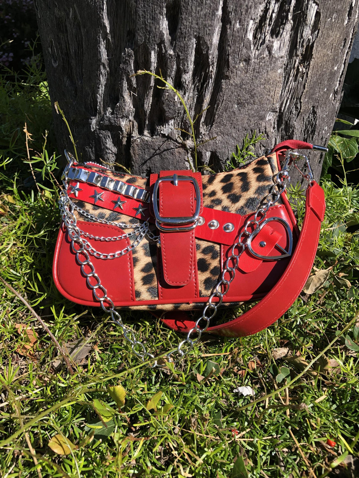 Run the Town y2k Red Shoulder Bag - Leopard Print