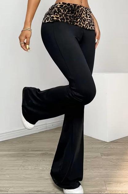 Specialty Print Flare Leggings | High-Waist Workout Pants (Black) | leopard | Zebra