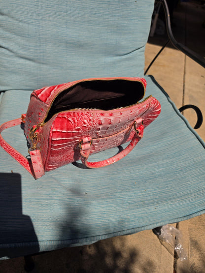 Embossed Crossbody Crocodile Bag | Pink | Luxury Texture | Daily Commute Bag