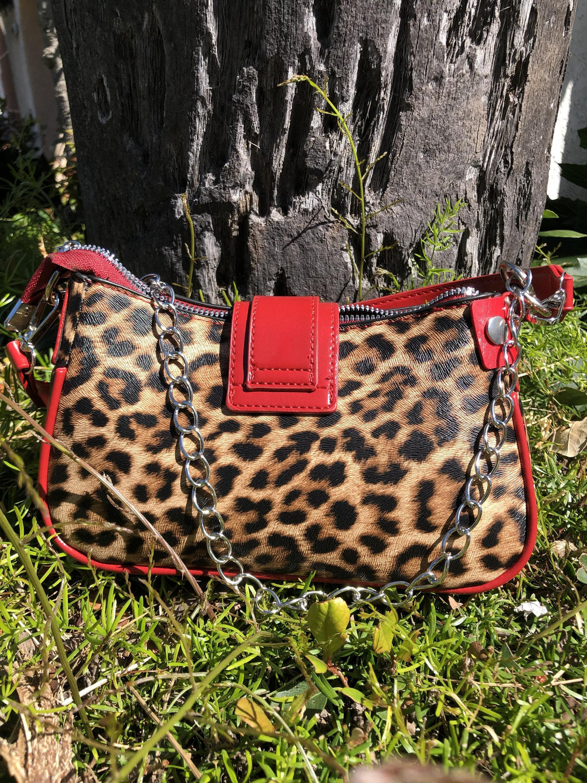 Run the Town y2k Red Shoulder Bag - Leopard Print